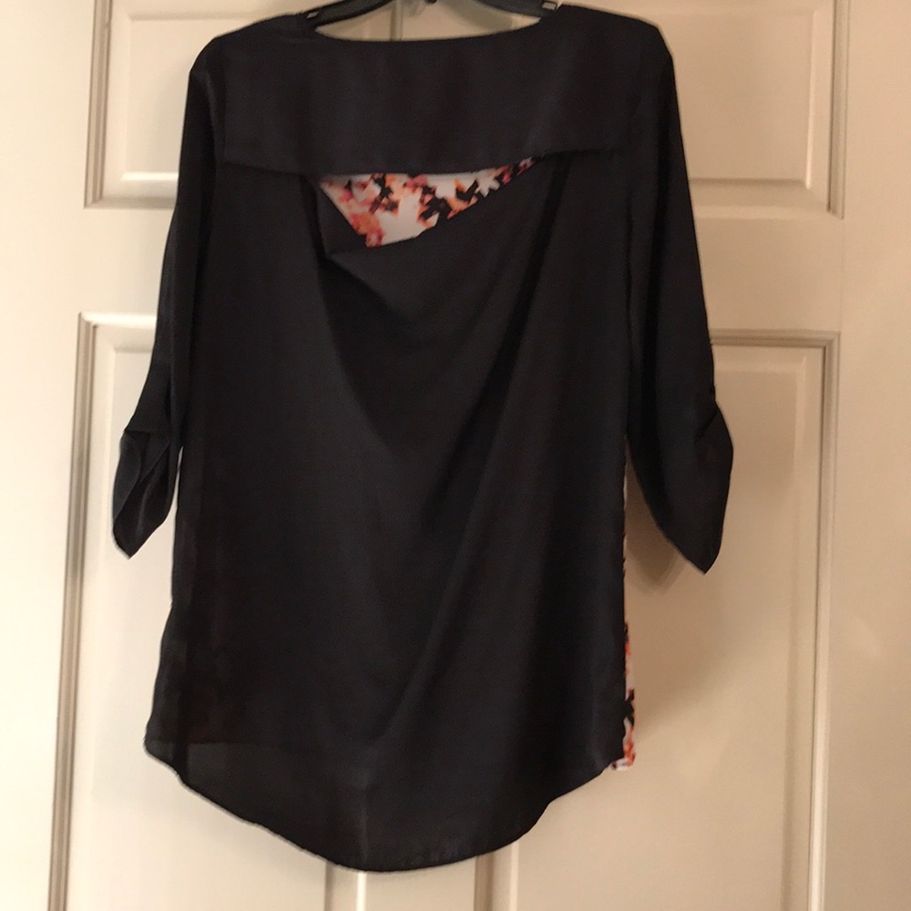 Apt 9 Patterned Top - Picture 3 of 4